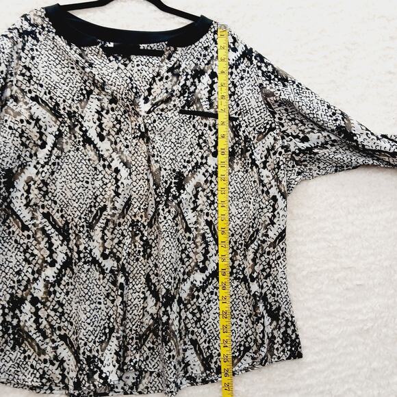 Blouse Size 3X Snake Black Beige Chic Minimalist Bold Edgy Work Resort Vacation - Picture 10 of 16